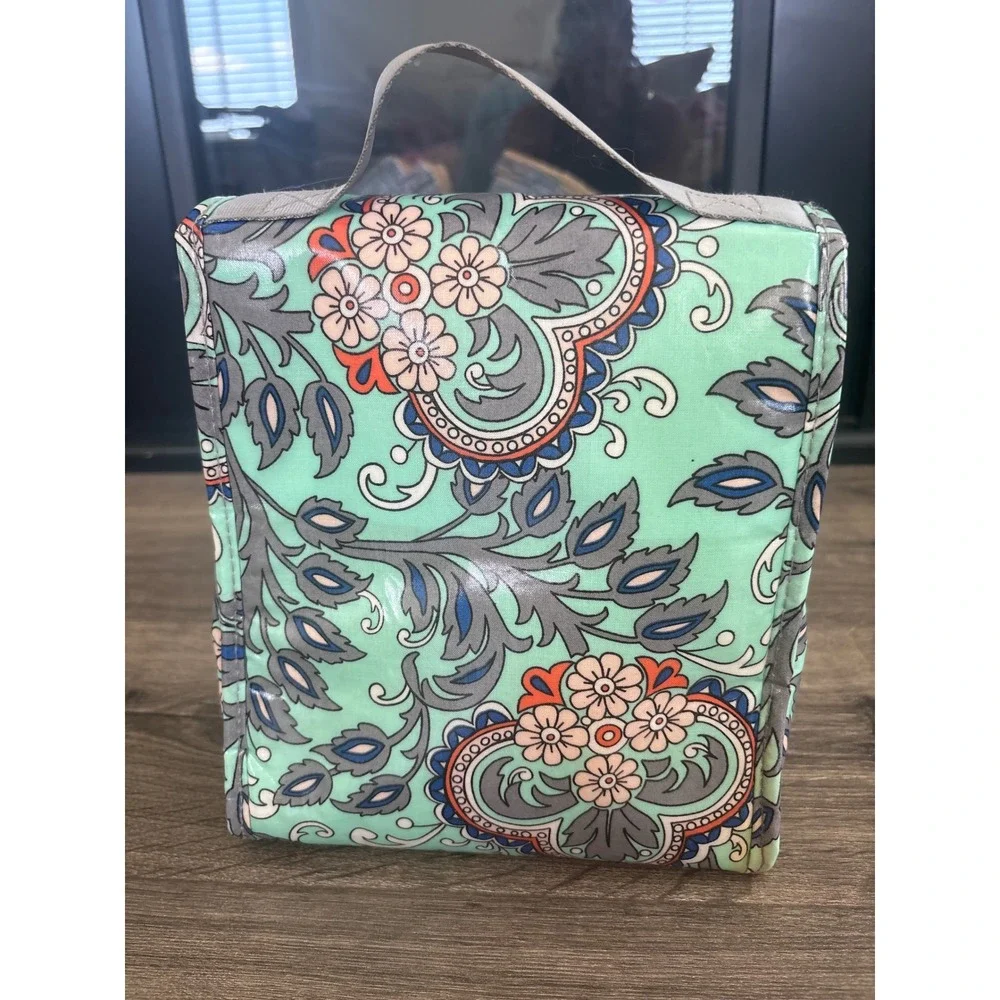 Vera Bradley Foldover Lunch Bag Mint Green Paisley Laminated Insulated Tote